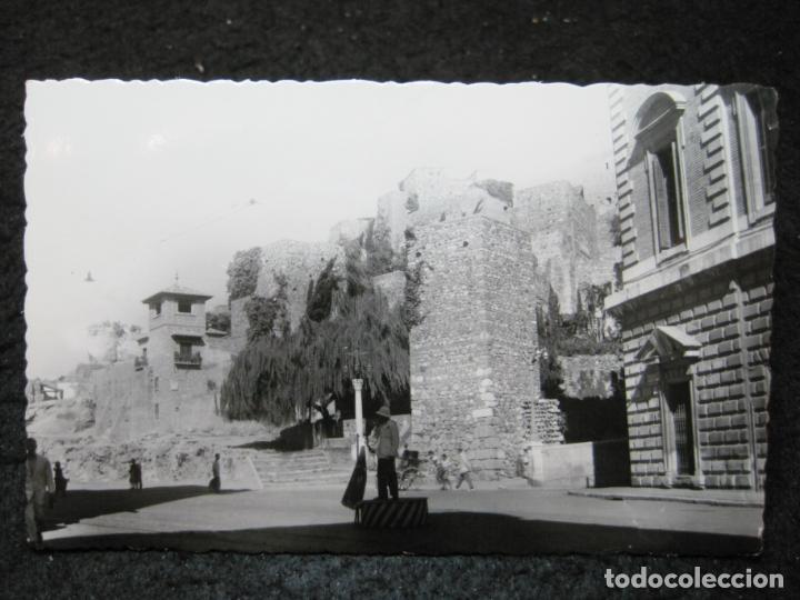 Postales: MALAGA-ENTRADA A LA ALCAZABA-6-DOMINGUEZ-FOTOGRAFICA-POSTAL ANTIGUA-(95.537)