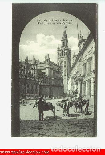 Postales: Sevilla.- Vista de la Giralda desde el Patio de Banderas