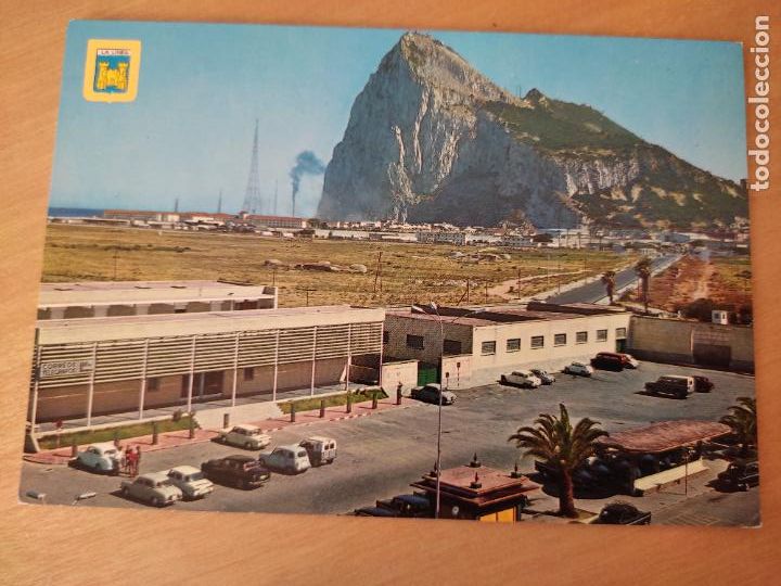 Postales: LA LINEA CADIZ PE&Ntilde;ON GIBRALTAR ED ESCUDO ORO 26