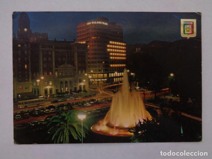 Postales: POSTAL DE MALAGA ( COSTA DEL SOL ): VISTA NOCTURNA Y PLAZA DE LA MARINA. A&Ntilde;OS 60