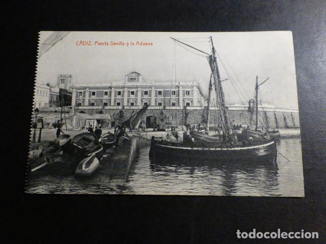 Postcards: CADIZ PUERTA SEVILLA Y LA ADUANA