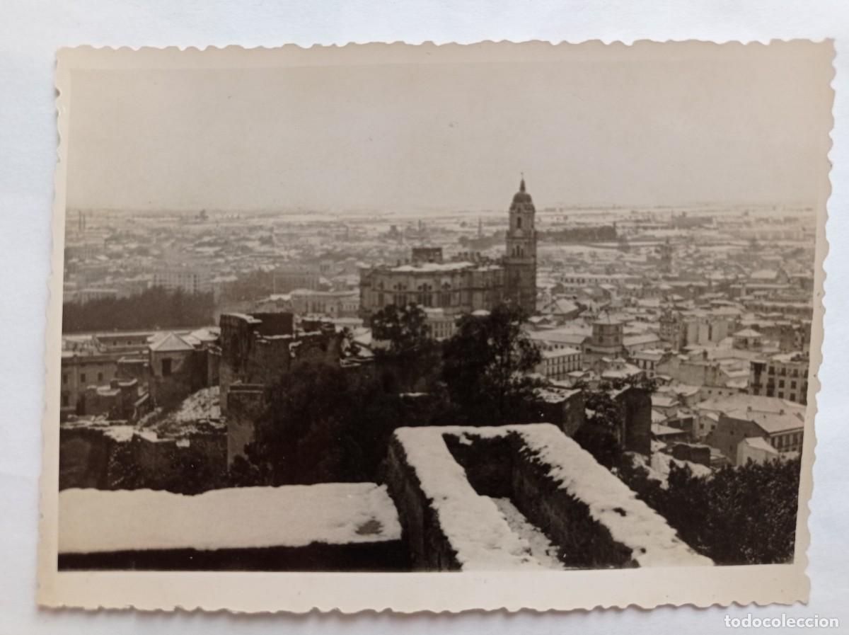 Postcards: TARJETA POSTAL.MALAGA Nevada del dia 2 de Febrero 1954