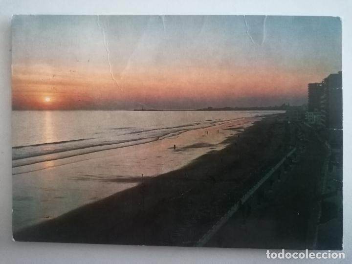 Postales: POSTAL CADIZ, PUESTA DE SOL EN LA PLAYA VICTORIA, N&ordm; 2058