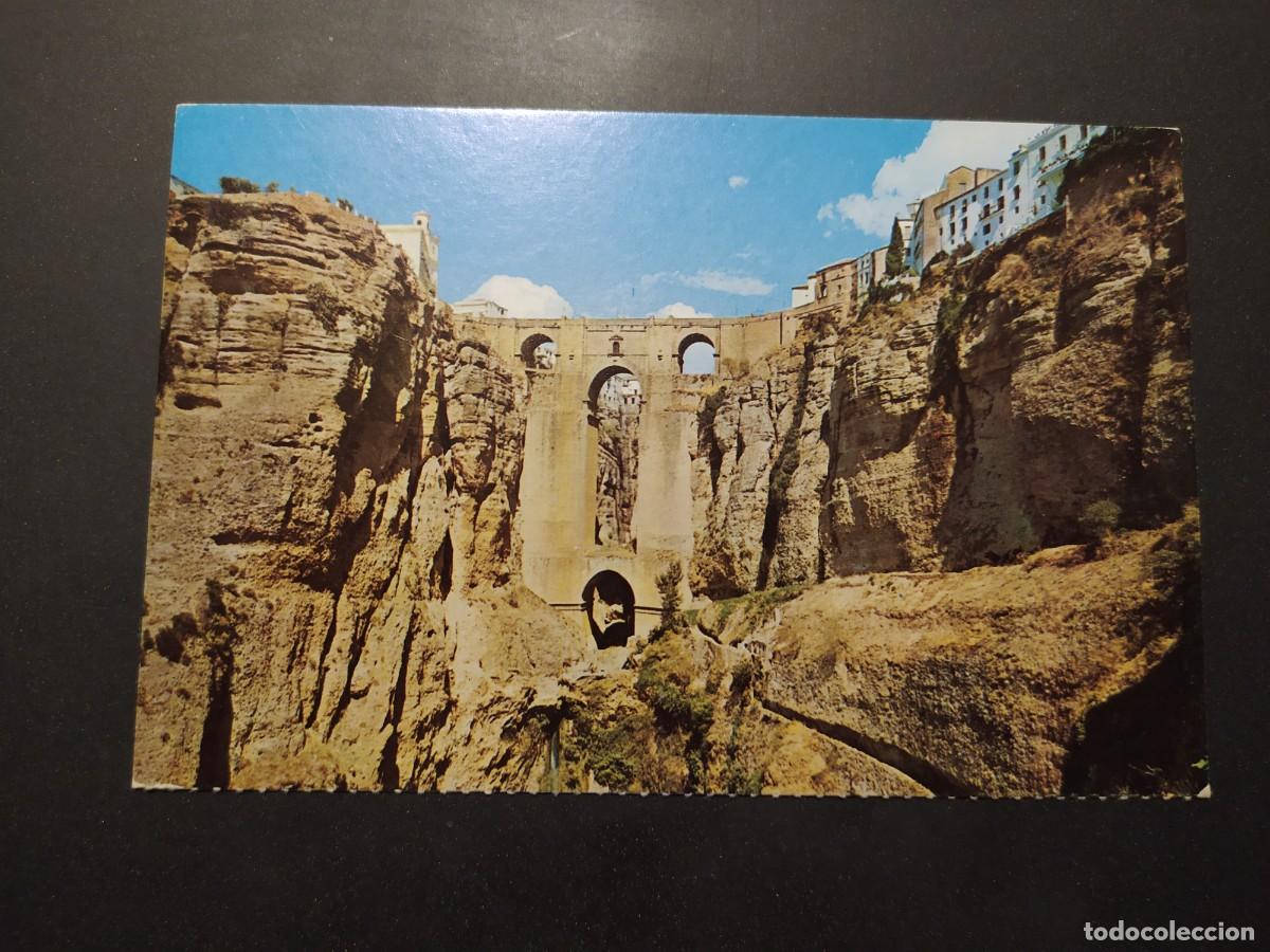 Postales: MALAGA - RONDA - EL TAJO PUENTE NUEVO - ED. FARDI 1977 - SIN CIRCULAR