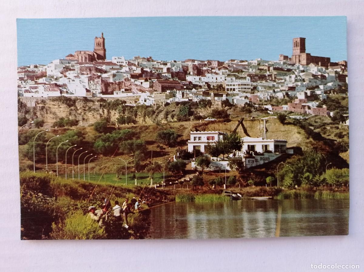 Postales: TARJETA POSTAL №6 ARCOS DE LA FRONTERA CADIZ VISTA PANORAMICA Y LAGO ED.Adolfo Pajares L&oacute;pez