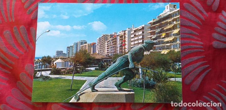 Postales: MALAGA-RV-COSTA DEL SOL-150X105MM-FUENGIROLA-MONUMENTO AL PESCADOR