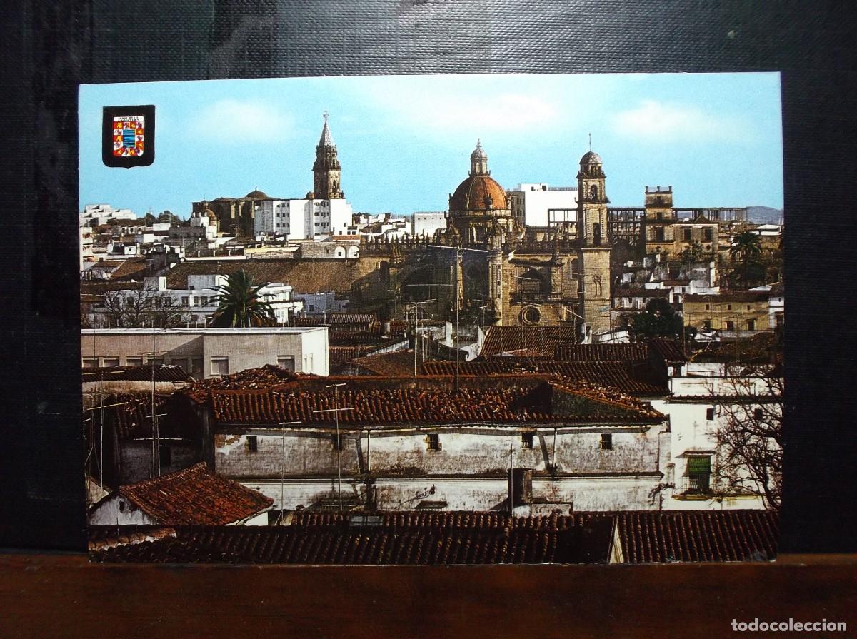 Postales: POSTAL CON VISTA PARCIAL DE LA COLEGIATA DE JEREZ DE LA FR.
