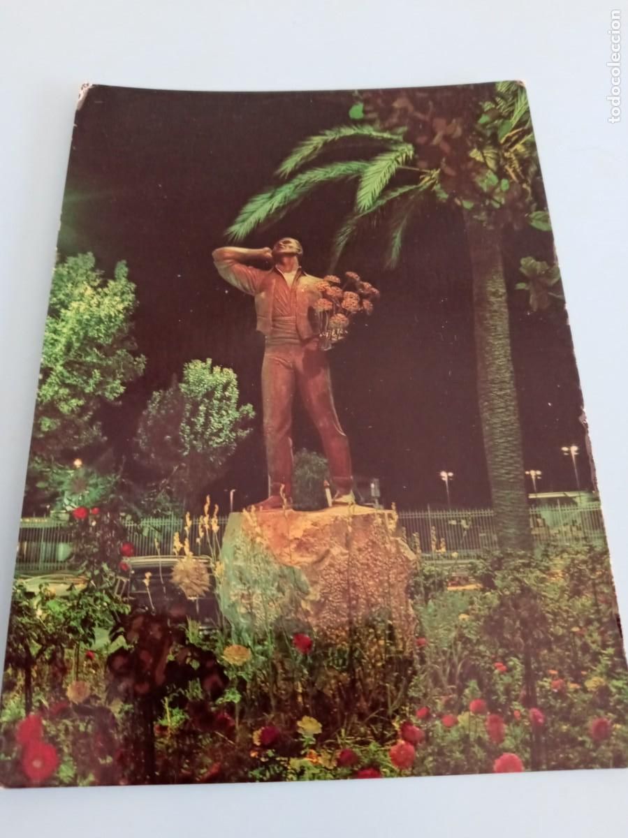 Postales: POSTAL DE MALAGA ( COSTA DEL SOL ): PLAZA DE LA MARINA Y MONUMENTO AL BIZNAGUERO. A&Ntilde;OS 60.