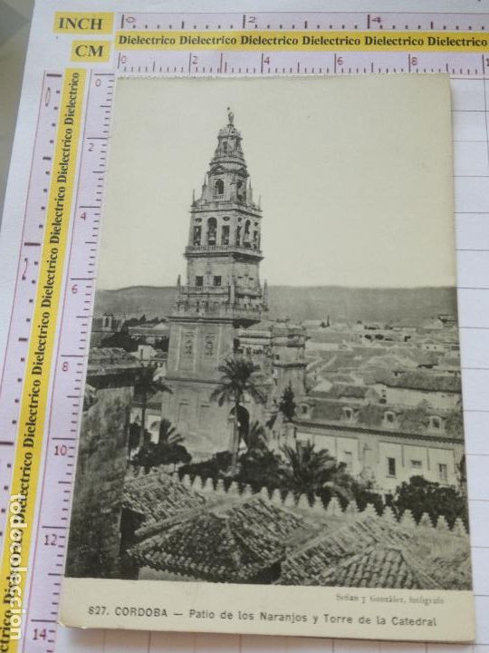 Postkarten: POSTAL DE C&Oacute;RDOBA. A&Ntilde;OS 10 30. PATIO DE LOS NARANJOS Y TORRE CATEDRAL 827 SE&Ntilde;&Aacute;N. 330