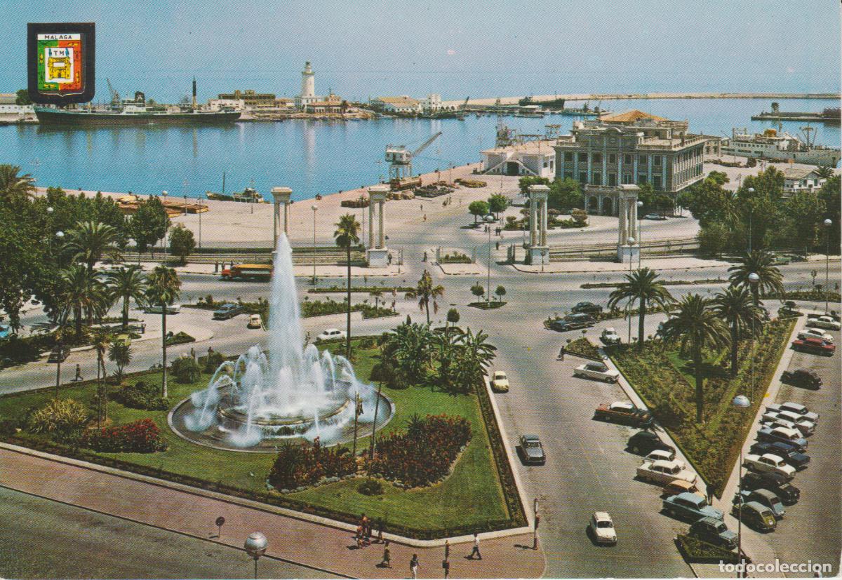 Postales: (190) MALAGA. PLAZA DE LA MARINA Y PUERTO ... SIN CIRCULAR