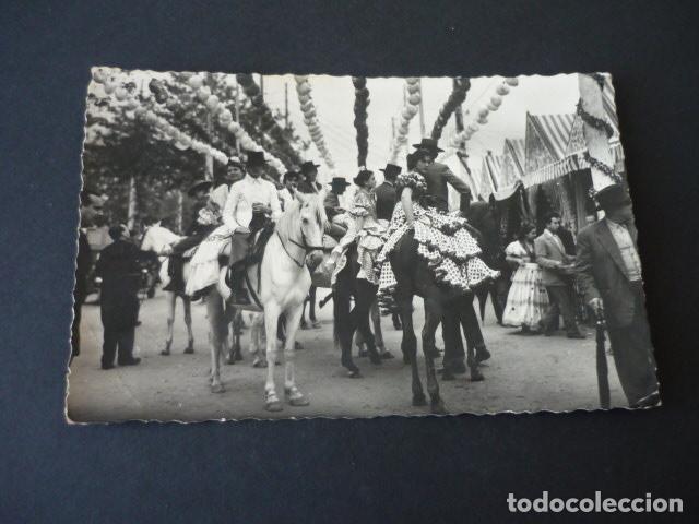 Postales: SEVILLA PREPARANDO PARA CABALGAR - Foto 1