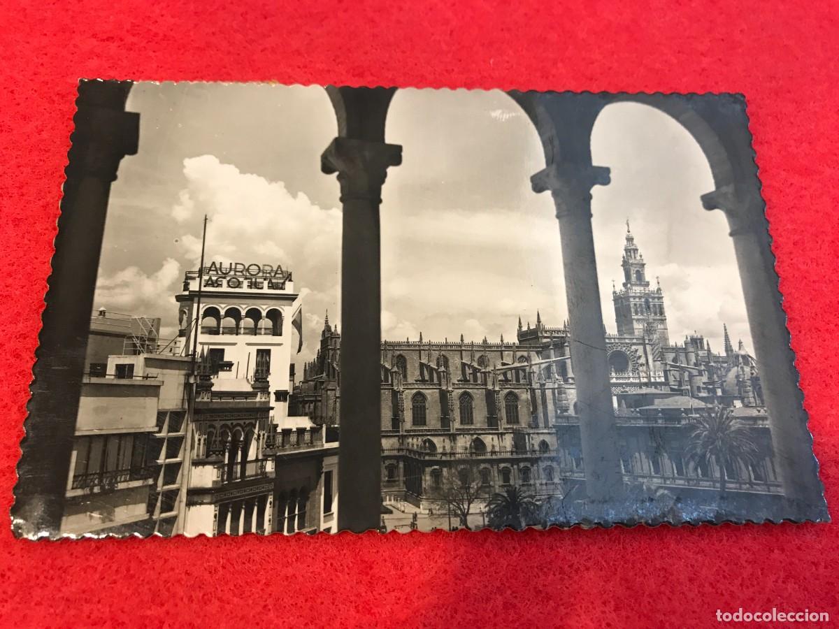 Postales: POSTAL. SEVILLA. ESCRITA. LA CATEDRAL - Foto 1