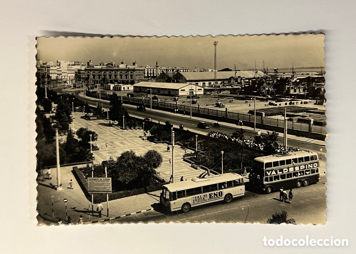 Postales: CADIZ, Postal No.275, Avda. de Ramon de Carranza. AUTOB&Uacute;S SAL DE FRUTAS ENO.. Edic., AISA (h.1960?)