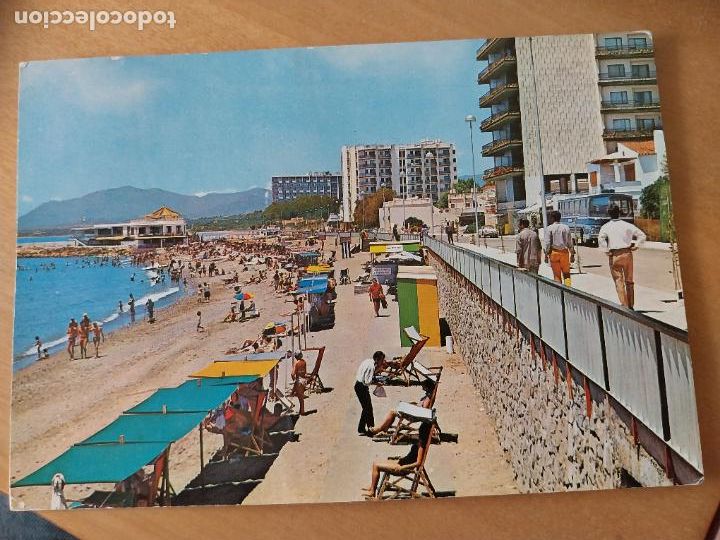 Postkarten: MARBELLA PASEO MARITIMO PLAYA A&Ntilde;O 1968 ED GARRABELLA 15 CIRCULADA ANIMADA