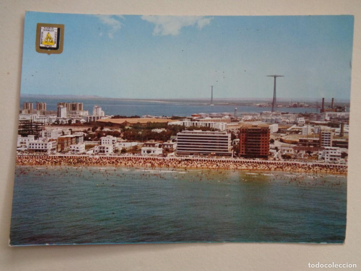 Postales: POSTAL DE CADIZ : VISTA PARCIAL AEREA . A&Ntilde;OS 60