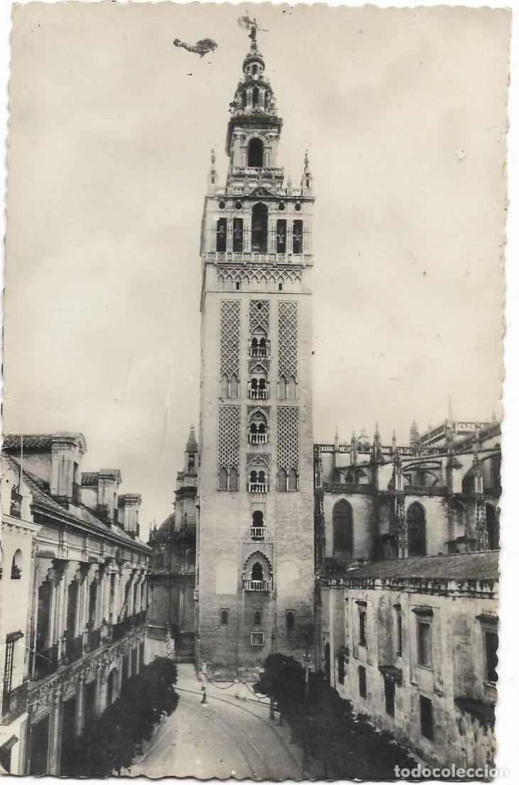 Postales: LA GIRALDA, CIRCULADA
