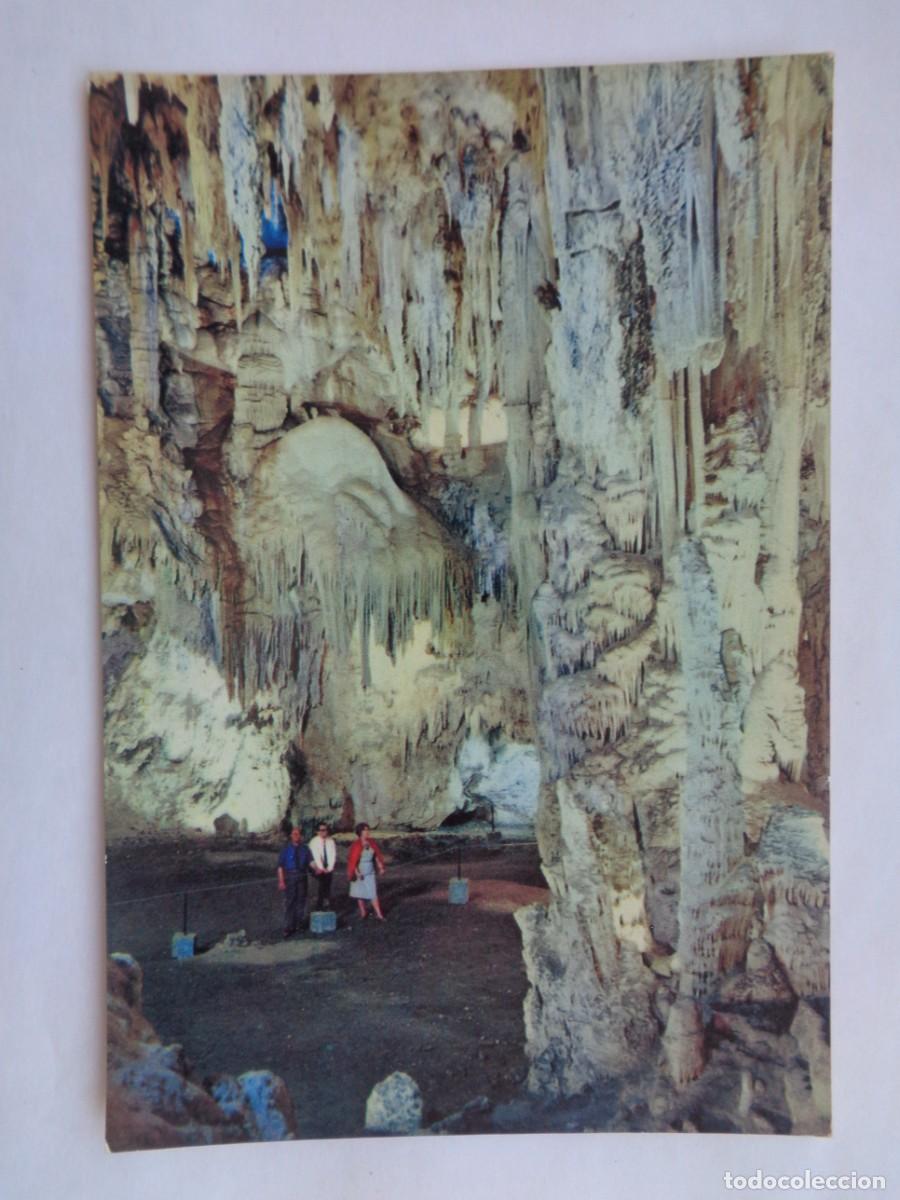 Postales: POSTAL DE LA CUEVA DE NERJA ( MALAGA ): SALA DEL BALLET . A&Ntilde;OS 60