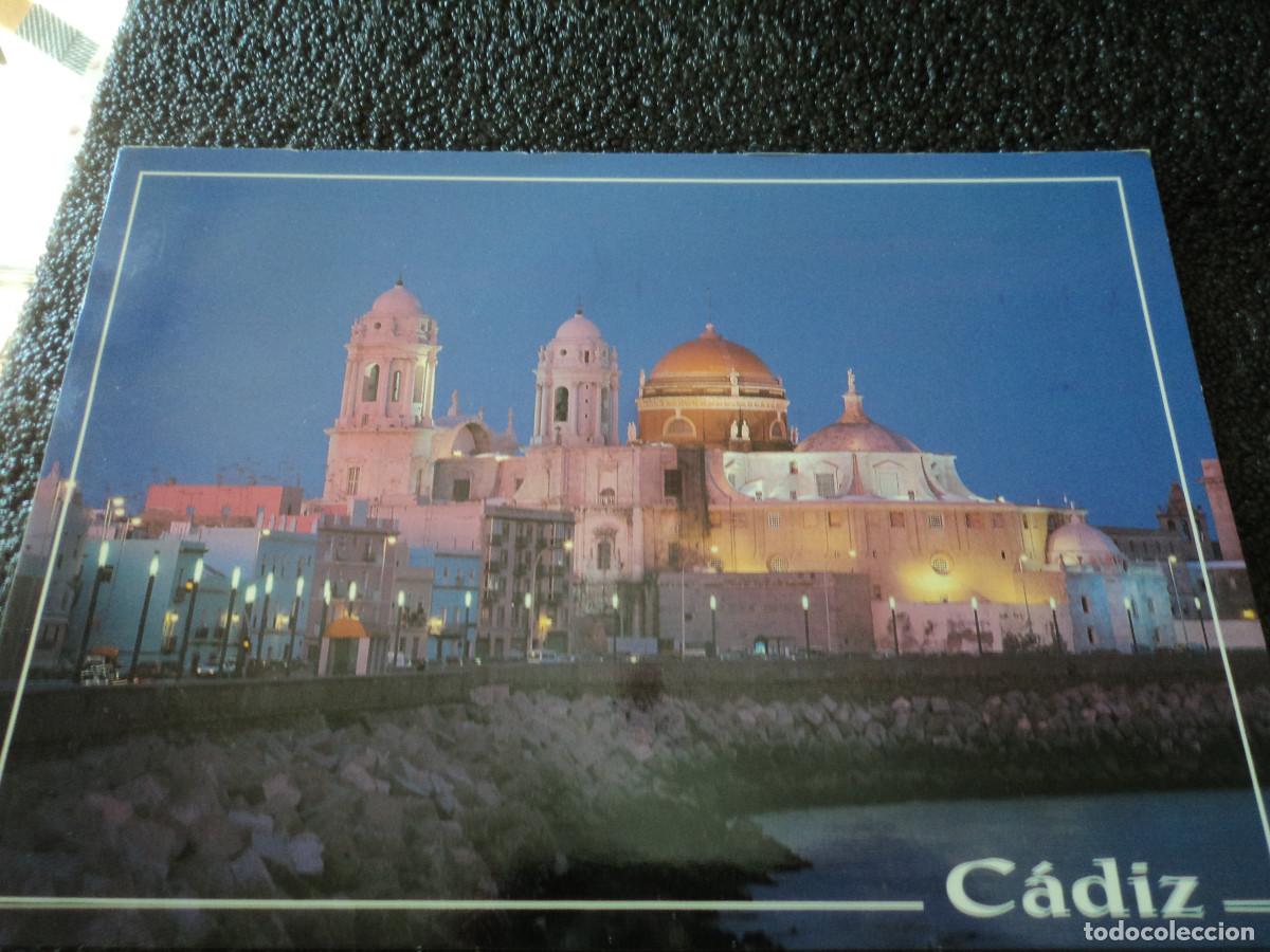 Postales: 646 cadiz, catedral y campo sur, ed. pajares, circulada 2001
