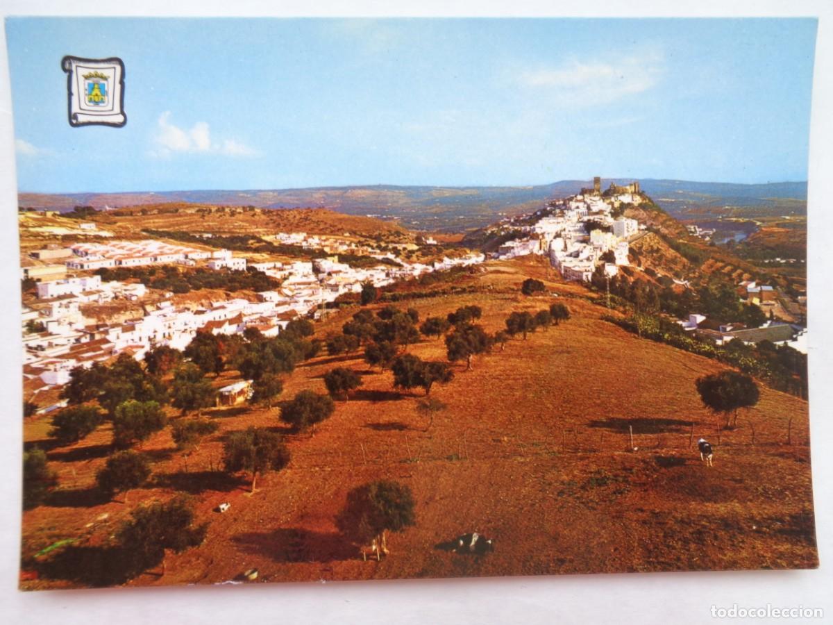 Postales: POSTAL DE ARCOS DE LA FRONTERA ( CADIZ ): VISTA PANORAMICA DE LA BARRIADA LA PAZ . A&Ntilde;OS 70