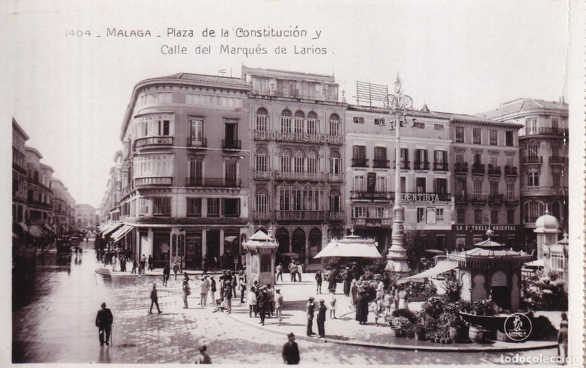 Postales: MALAGA PLAZA DE LA CONSTITUCION Y CALLE DEL MARQUES DE LARIOS