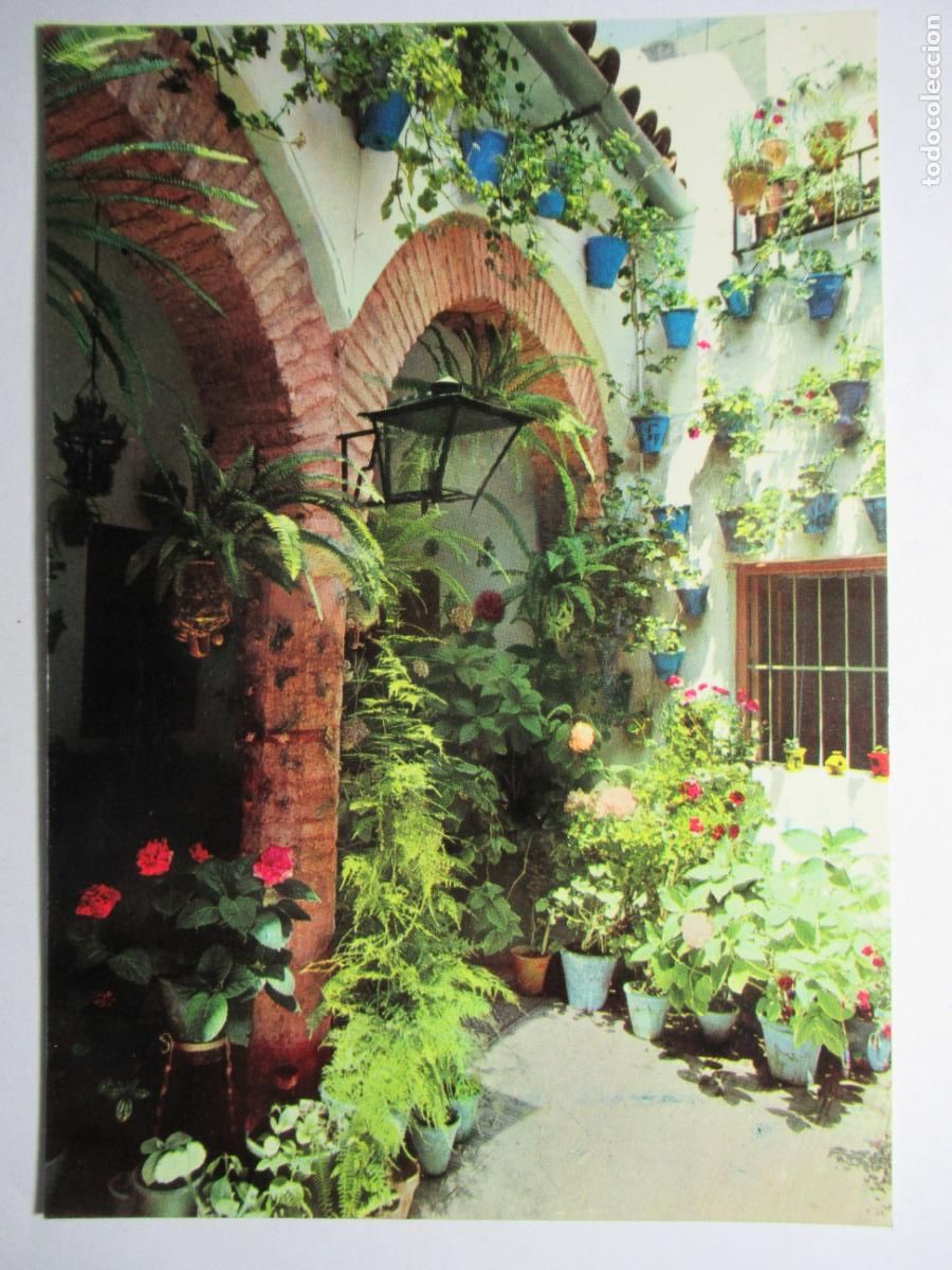 Cartoline: Espa&ntilde;a es Diferente - T&iacute;pico Patio Andaluz