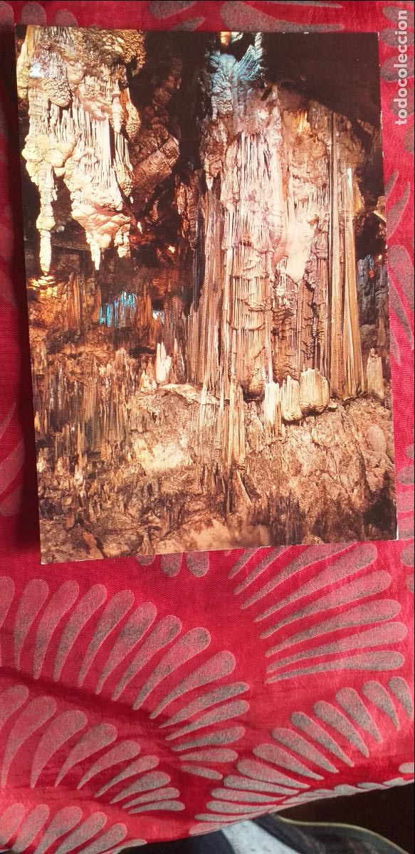 Postales: MALAGA-RVM-150X105mm.-NO ESCRITA-CUEVA DE NERJA-SALA DEL CATACLISMO