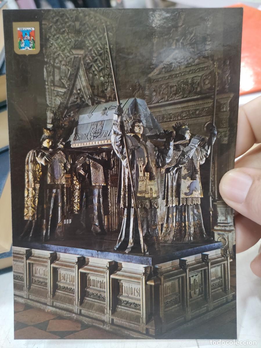 Postales: Postal CATEDRAL DE SEVILLA Monumento a Col&oacute;n PANTEON N 10 DOM&Iacute;NGUEZ SC