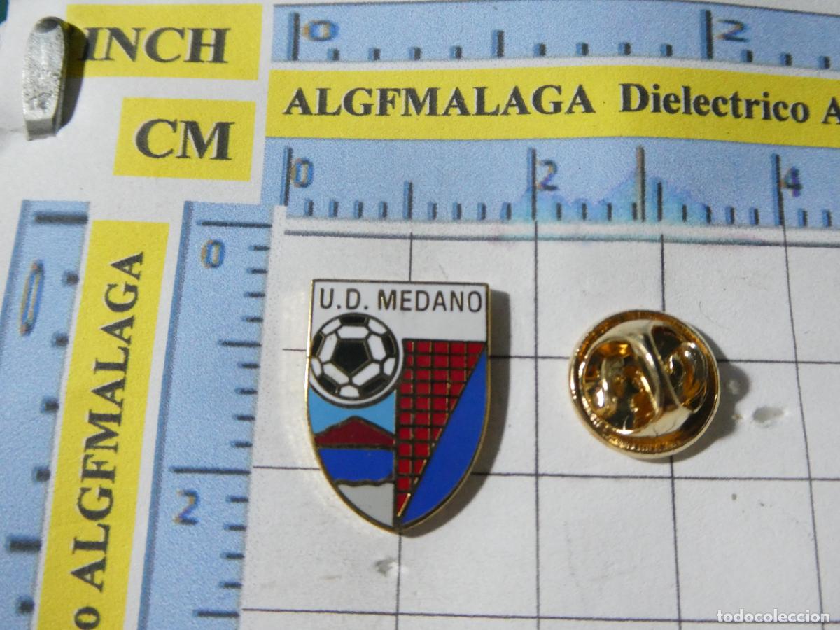 Cartoline: PIN DE DEPORTES. F&Uacute;TBOL. U.D. M&Eacute;DANO TENERIFE. ESCUDO EQUIPO