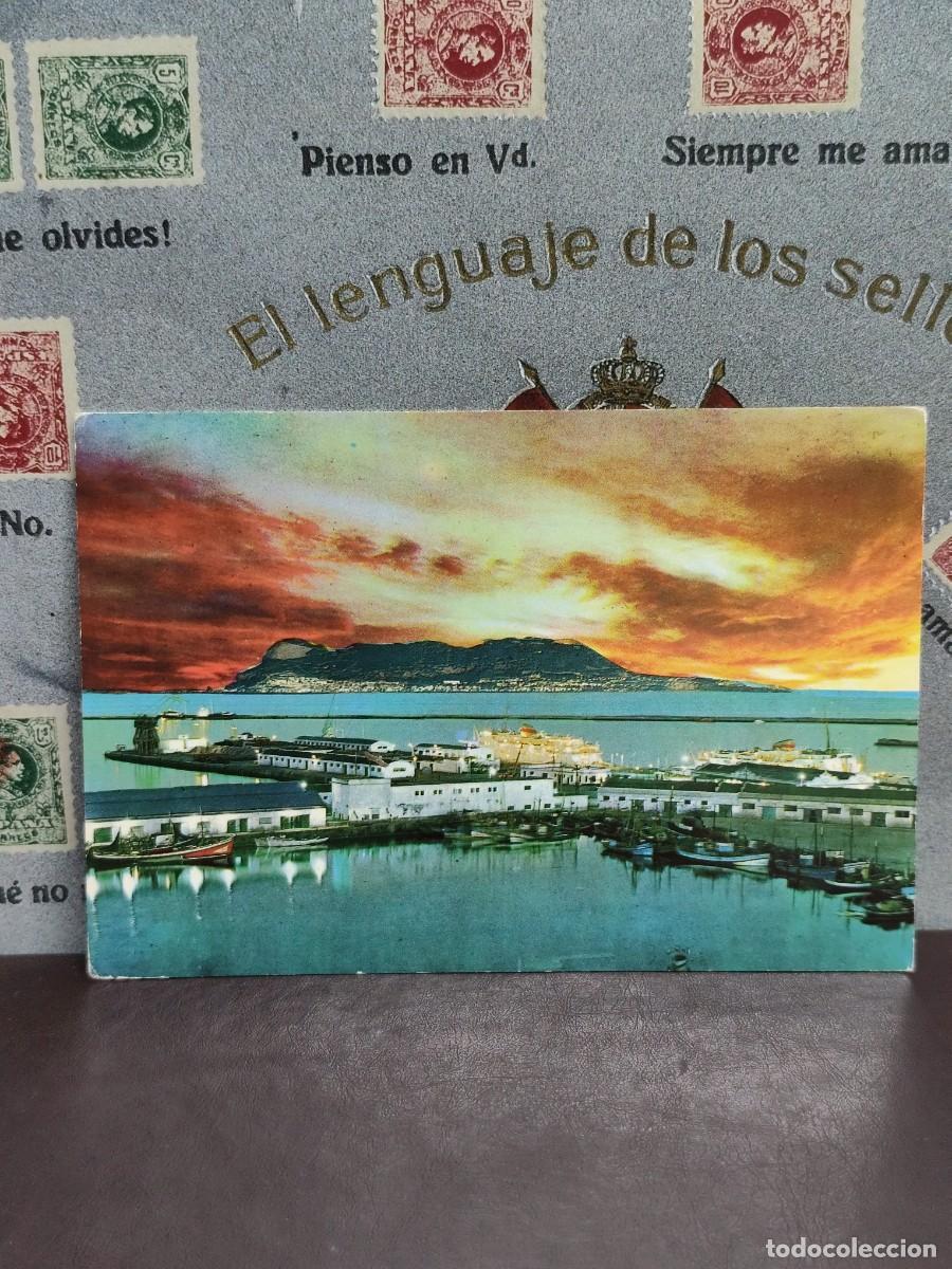 Postcards: P2892 Postal Algeciras 2 Nocturna el puerto, al fondo el Pe&ntilde;&oacute;n de Gibraltar. Postales Costa del Sol