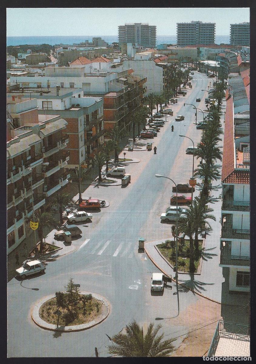 Postales: Punta Umbr&iacute;a. *Avda. Andaluc&iacute;a* Ed. Beascoa n&ordm; 8807. Nueva.