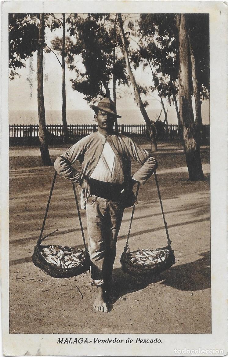Postcards: 8357 - MALAGA -VENDEDOR DE PESCADO - L. ROISIN FOT&Oacute;GRAFO - CIRCULADA