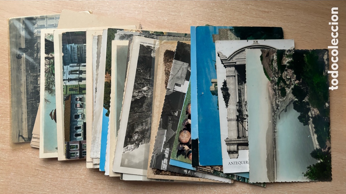 Postales: Lote de 44 postales de M&aacute;laga - Foto 1