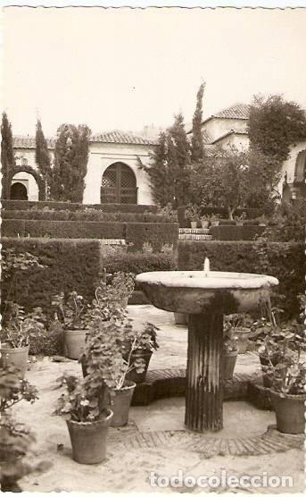 Postcards: M&aacute;laga.- Patio interior de la Alcazaba