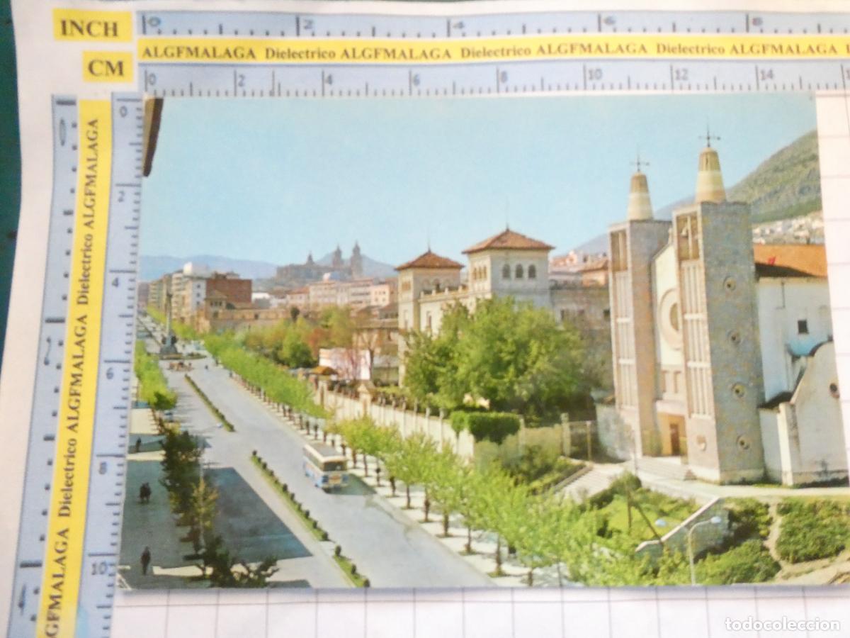 Postcards: POSTAL DE JAEN. A&Ntilde;O 1964. AVENIDA DEL GENERAL&Iacute;SIMO AUTOB&Uacute;S. 13 GARRABELLA. 2456