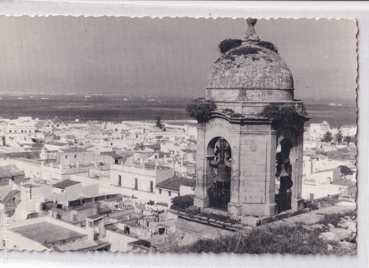 Postkarten: Fotograf&iacute;a Chiclana de la Frontera Vista general y con el campanario.