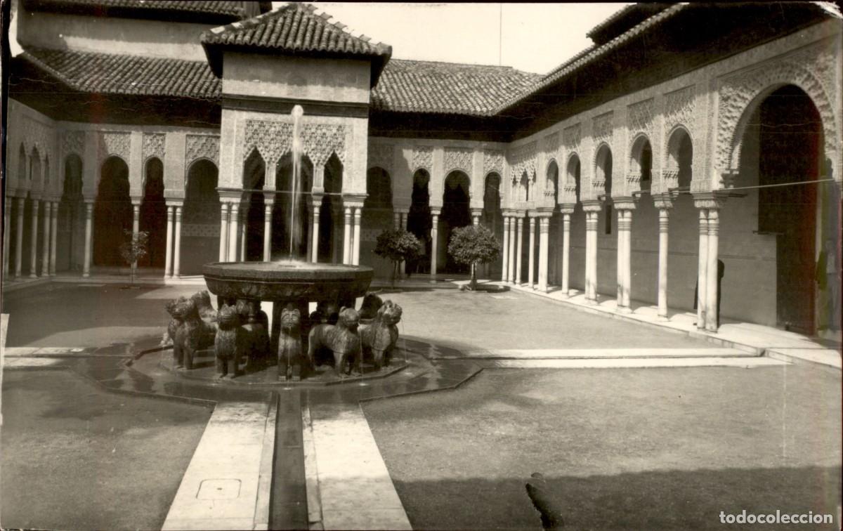 Postales: Granada - La Alhambra Patio de los Leones - Foto 1