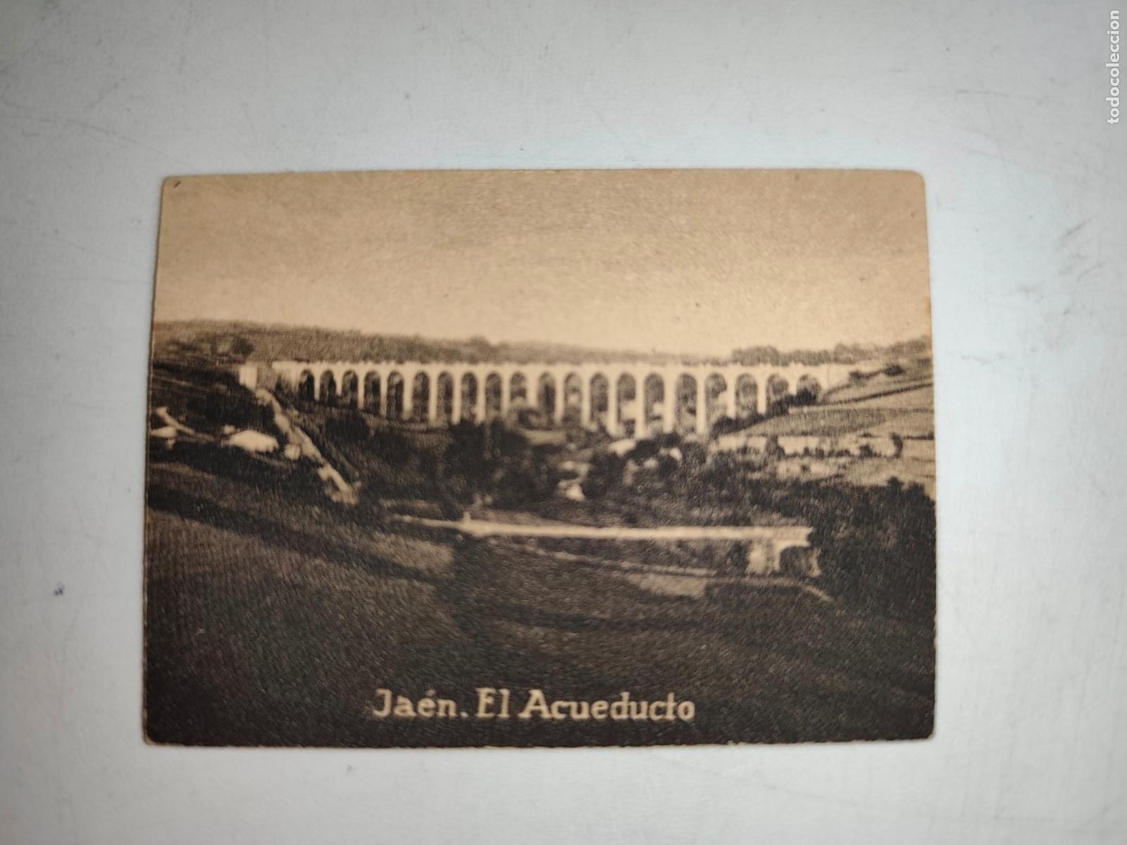 Cartoline: POSTAL ORIGINAL DECADA DE LOS A&Ntilde;OS 30. JAEN, EL ACUEDUCTO. LEER