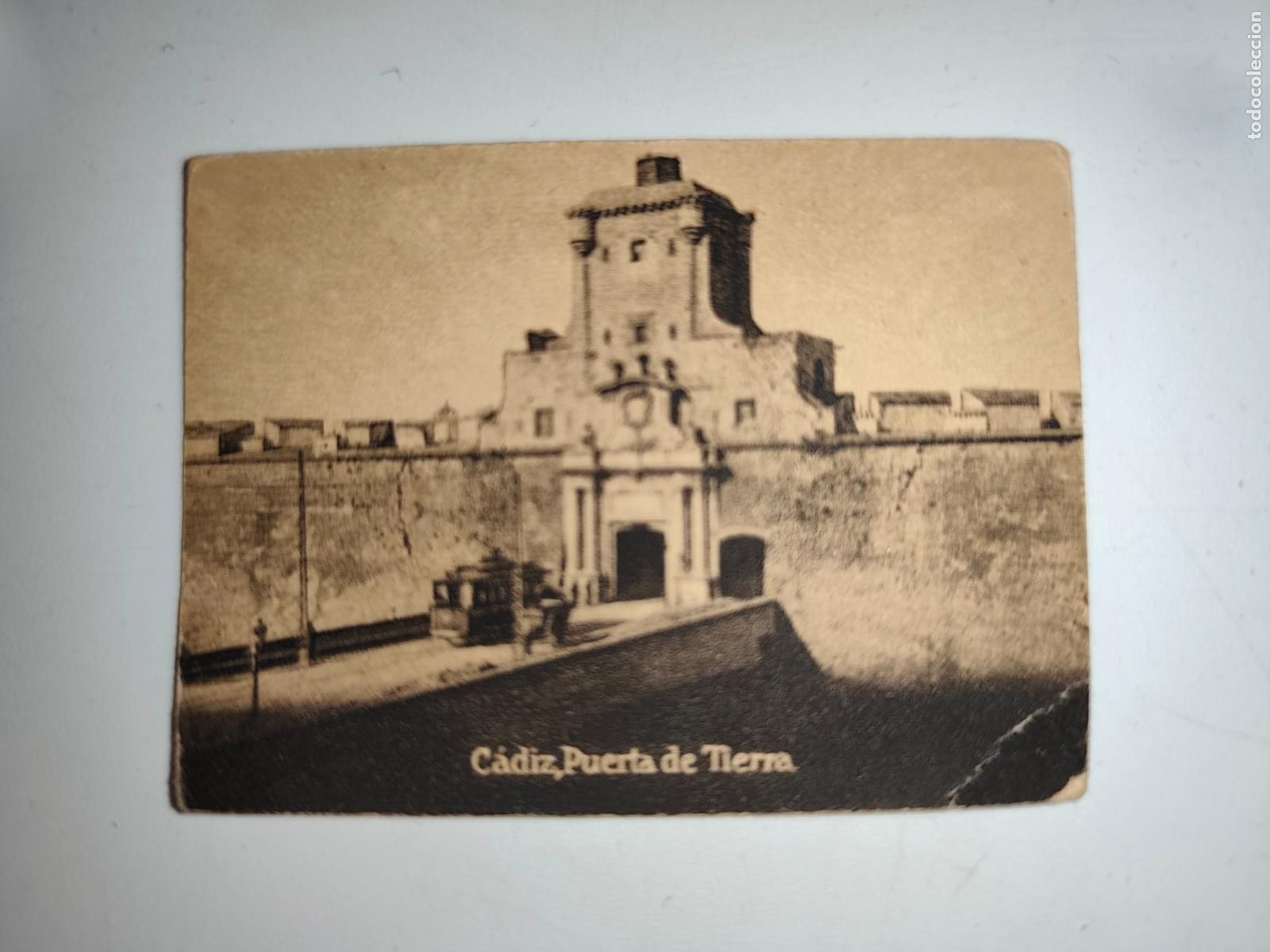 Postales: POSTAL ORIGINAL DECADA DE LOS A&Ntilde;OS 30. CADIZ, PUERTA TIERRA. LEER DESCRIPCION