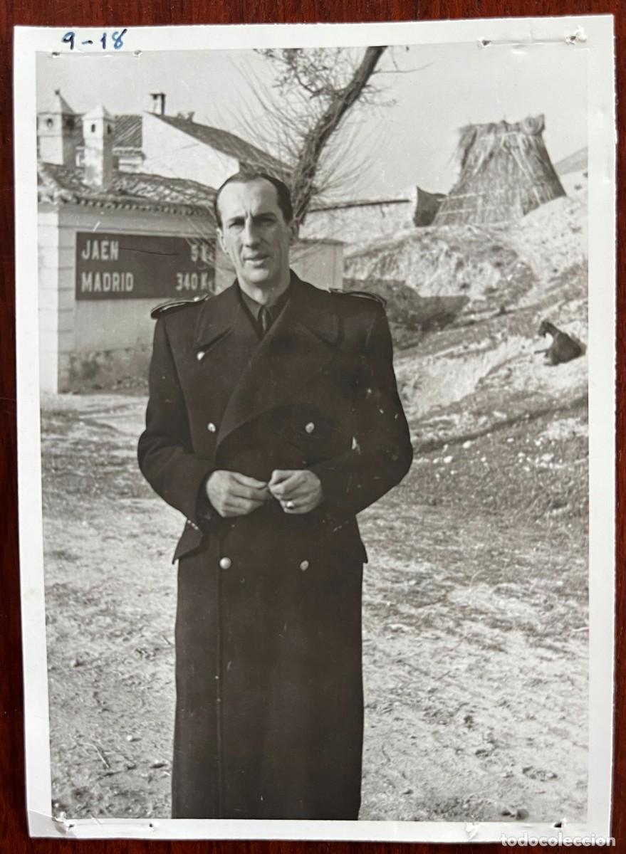 Cartoline: FOTOGRAFIA DE JAEN, JERARCA DE FALANGE A 5 KMS. DE JAEN, 15 DE MARZO 1942, MIDE 12 X 8,5 CMS. INEDIT