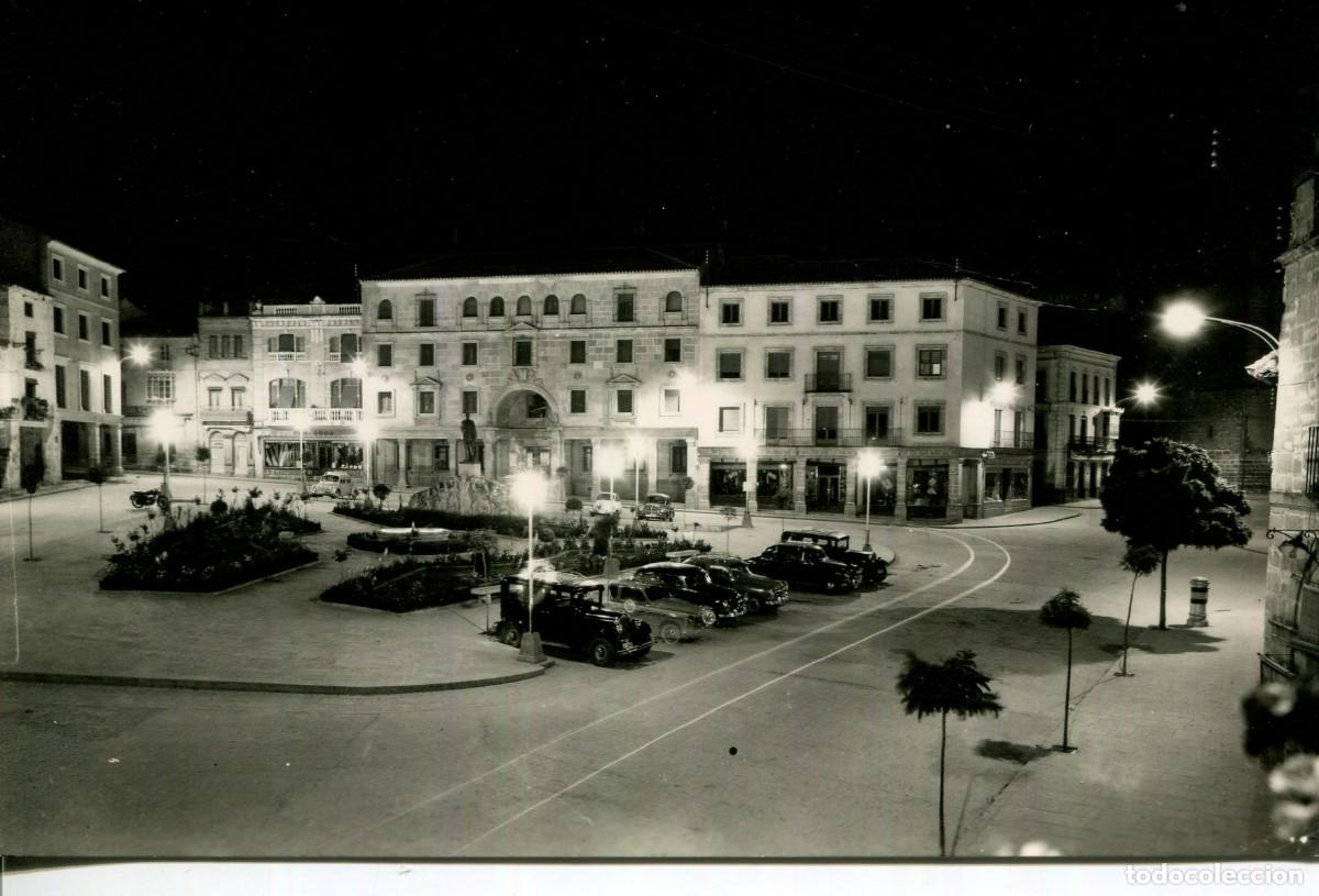 Postkarten: UBEDA-PLAZA DEL GENERAL SARO-NOCTURNO