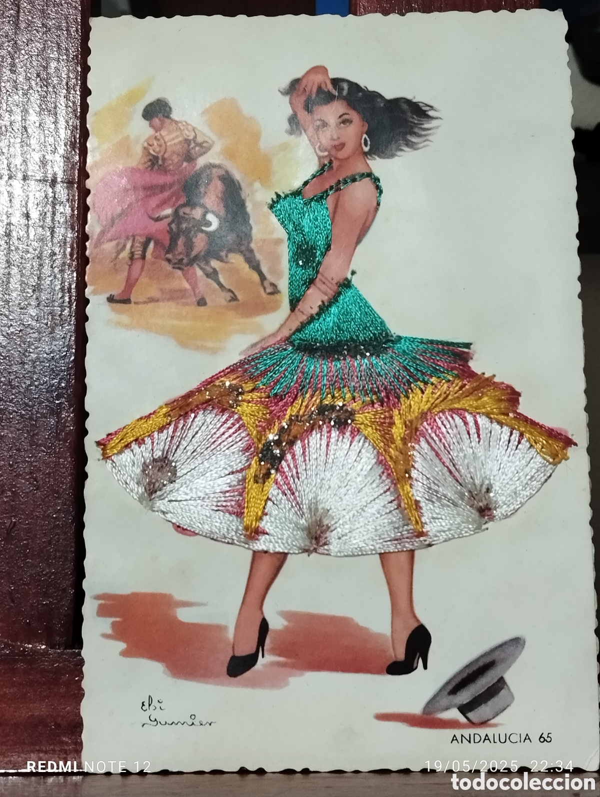 Postais: Postal Flamenca con toros.Traje realizado con hilo.Muy buen estado.Andalucia 65