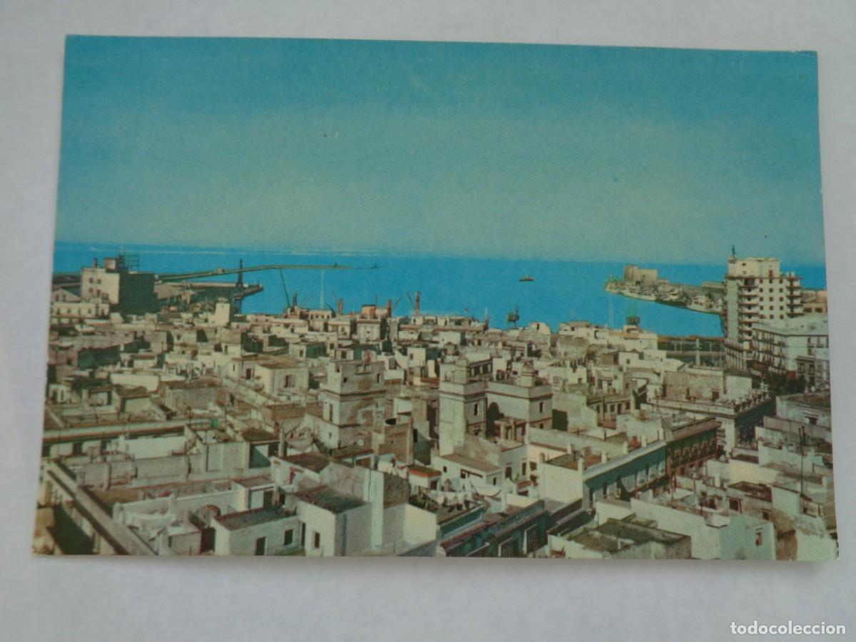 Postkarten: POSTAL DE CADIZ : VISTA PARCIAL DEL PUERTO . A&Ntilde;OS 50