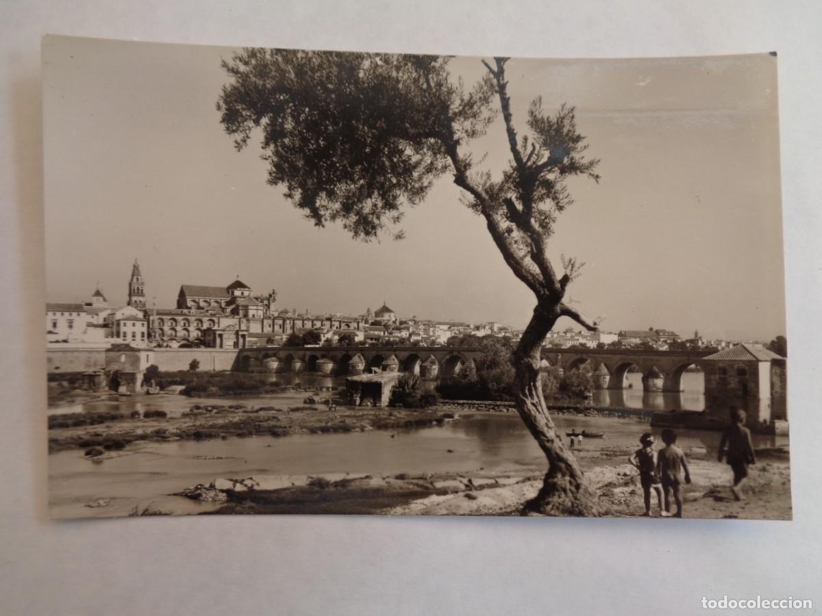 Cartes Postales: POSTAL DE CORDOBA : VISTA PUENTE ROMANO Y PARCIAL . A&Ntilde;OS 50