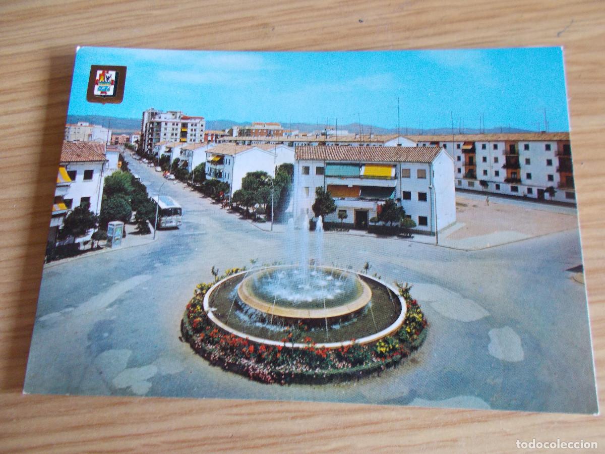 Cartes Postales: ANDUJAR --JAEN -- AVENIDA DE ALONSO VEGA Y FUENTE LUMINOSA