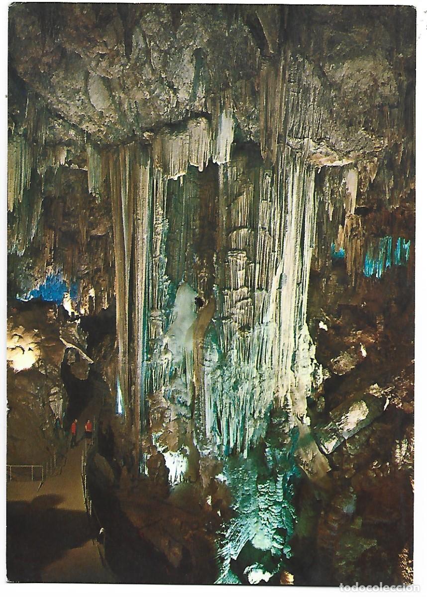 Cartes Postales: GRAN COLUMNA DE LA SALA DEL CATACLISMO.- CUEVA DE NERJA / MALAGA