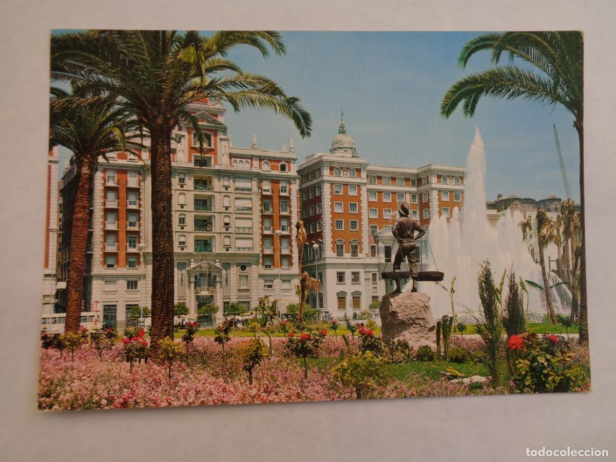 Postkarten: POSTAL DE MALAGA ( COSTA DEL SOL ): FUENTE Y ACERA DE LA MARINA . EL CENACHERO . A&Ntilde;OS 60