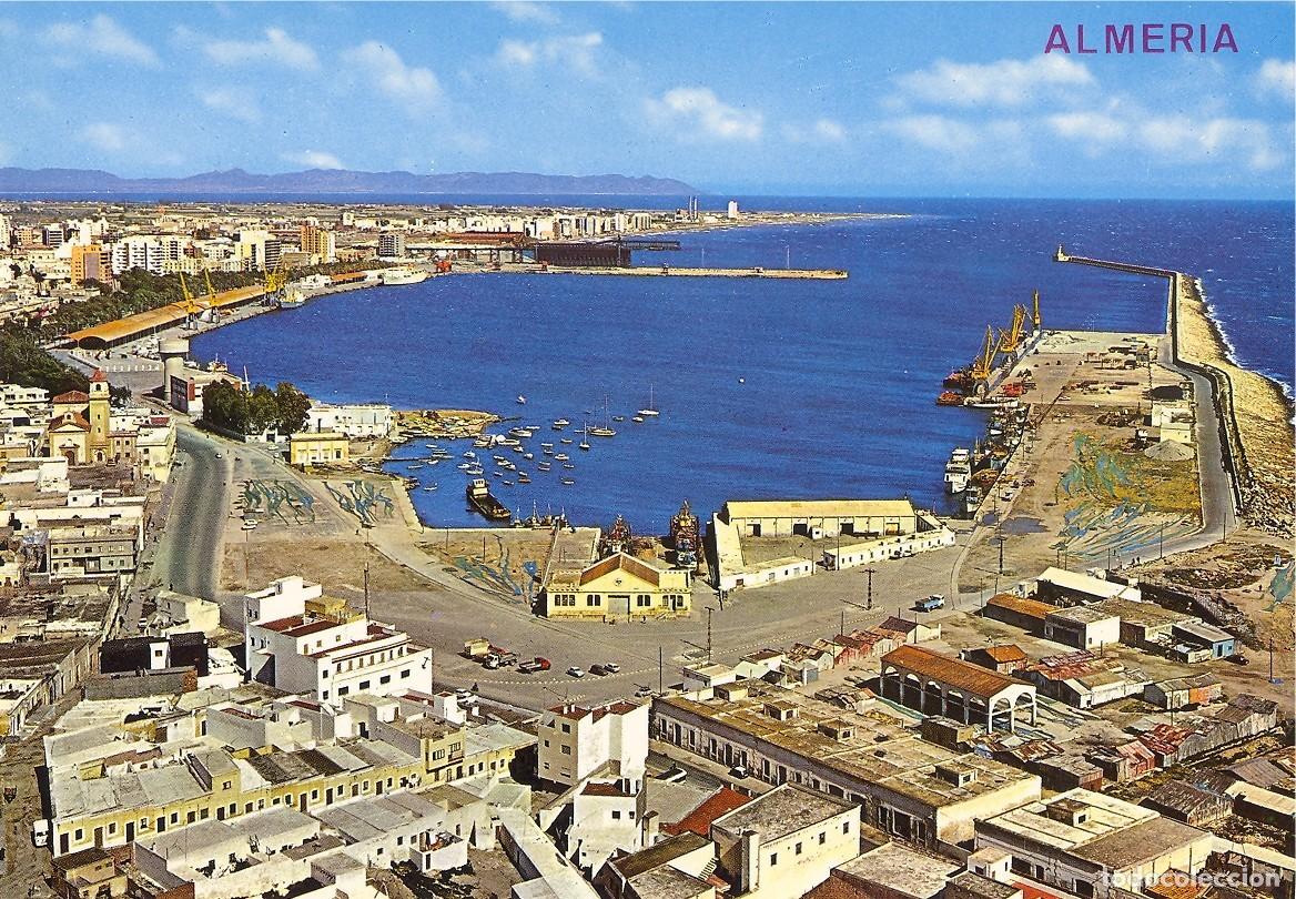 Postkarten: Postal. Vista del Puerto de Almer&iacute;a. Ediciones Arriba.