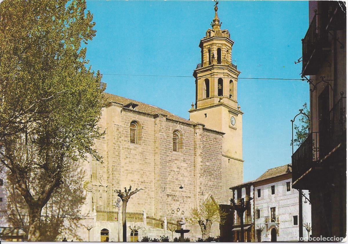 Postkarten: Postal. Plaza Mayor e Iglesia colegial de Baza. Granada.