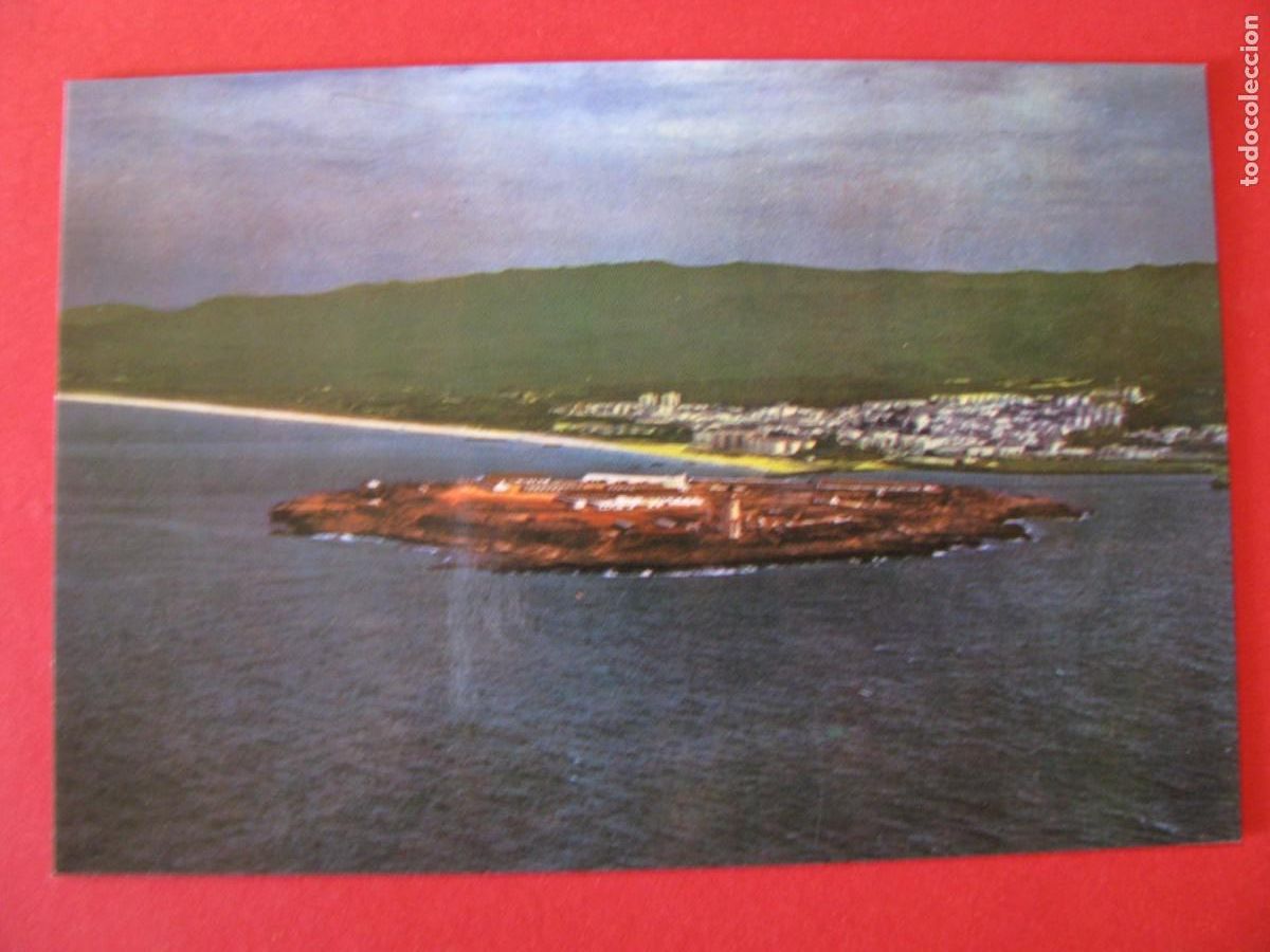 Cartoline: POSTAL DE ISLA DE LAS PALOMAS. AL FONDO TARIFA. LIBRERIA SANTA TERESA.