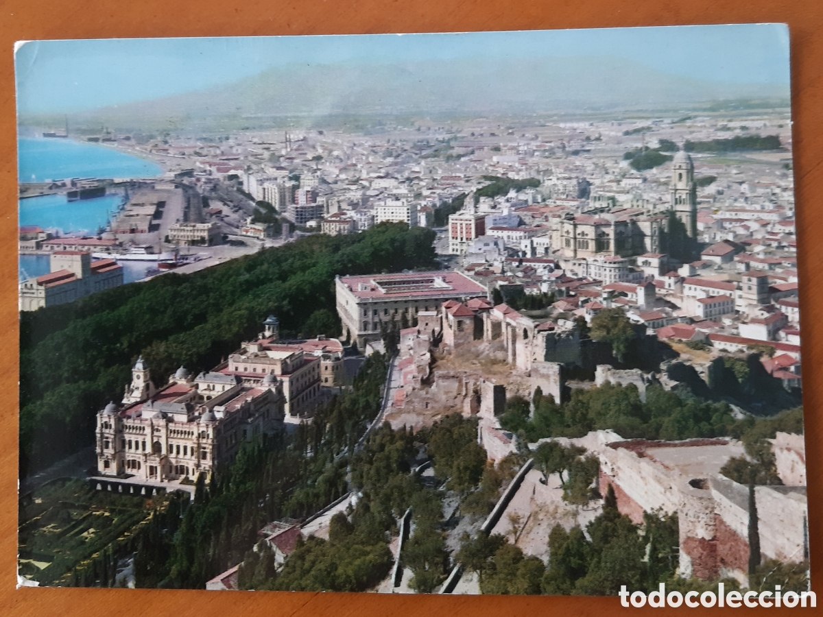 Cartoline: Postal M&aacute;laga. Vista general. Escrita sin circular. R9289